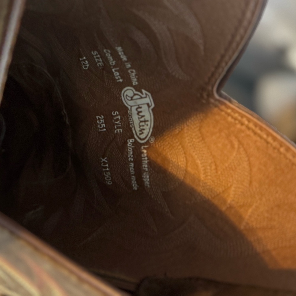 Justin Boots Brown Western Boots - Picture 3 of 5